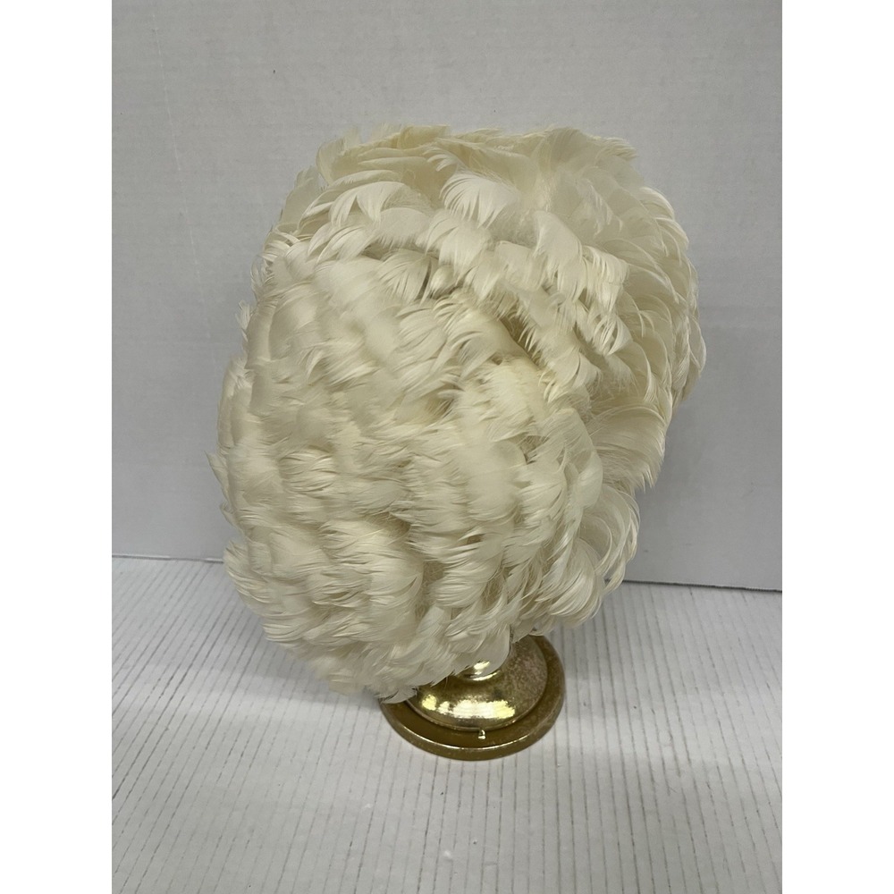 Vintage 1950's Ivory Feather Hat With Netting Mid century Fascinator Millinery - Picture 5 of 9